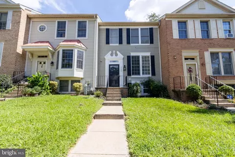 Exterior - 2109 Commodore Ct, Odenton, MD 21113 photo 2 of 9