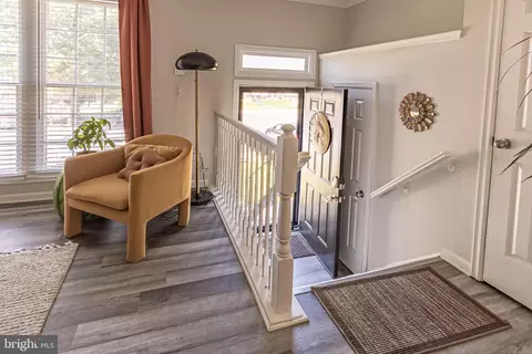 Entry Way - 2109 Commodore Ct, Odenton, MD 21113 photo 1 of 11