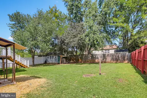 Exterior - 1424 Boulder Ln, Hanover, MD 21076 photo 4 of 9