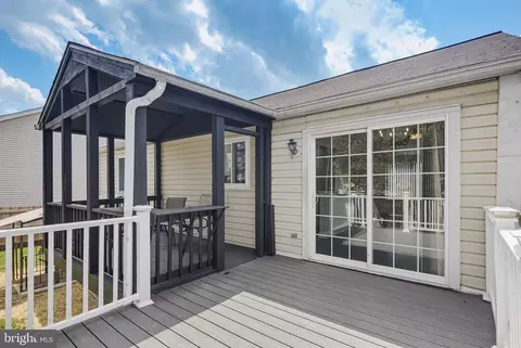 Exterior - 1424 Boulder Ln, Hanover, MD 21076 photo 6 of 9