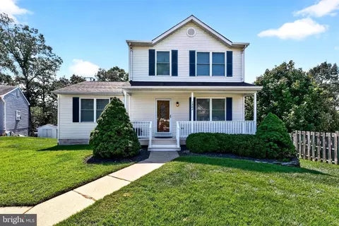 7882 Twin Ridge Dr, Glen Burnie, MD 21061