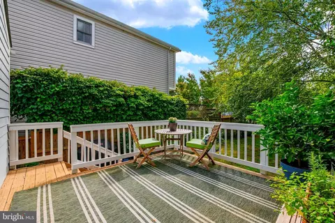 Exterior - 412 Third St, Annapolis, MD 21403 photo 2 of 9