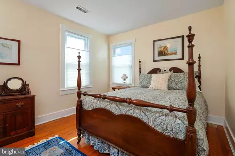 Bedroom - 412 Third St, Annapolis, MD 21403 photo 4 of 5
