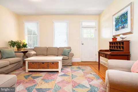 Entry Way - 412 Third St, Annapolis, MD 21403 photo 1 of 1