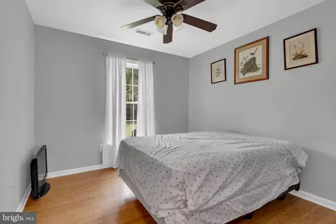 Bedroom - 1197 Carrs Rd, Annapolis, MD 21409 photo 4 of 4