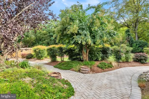 Exterior - 1197 Carrs Rd, Annapolis, MD 21409 photo 10 of 13
