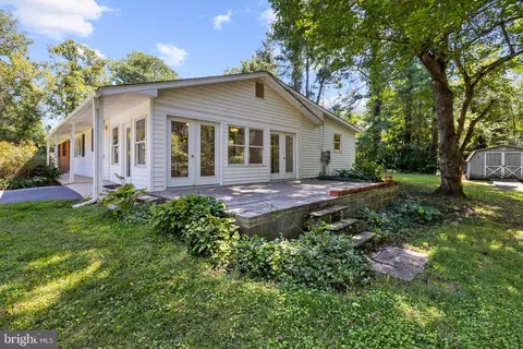 Exterior - 577 Brock Bridge Rd, Laurel, MD 20724 photo 6 of 8