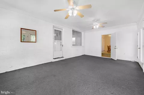 Exterior - 577 Brock Bridge Rd, Laurel, MD 20724 photo 4 of 8