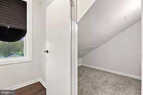 Entry Way - 405 Doris Ave, Brooklyn, MD 21225 photo 8 of 8