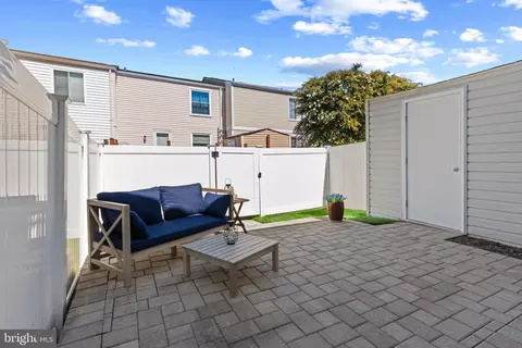 Exterior - 3604 Chadwick Ct, Pasadena, MD 21122 photo 5 of 6
