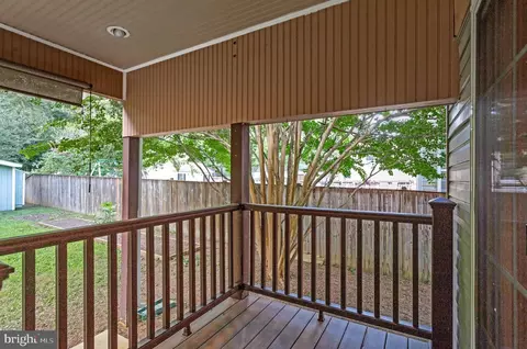 Exterior - 3602 2nd Ave, Edgewater, MD 21037 photo 5 of 11