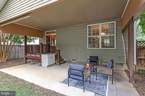 Exterior - 3602 2nd Ave, Edgewater, MD 21037 photo 7 of 11