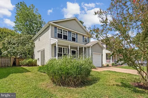 Exterior - 3602 2nd Ave, Edgewater, MD 21037 photo 2 of 11