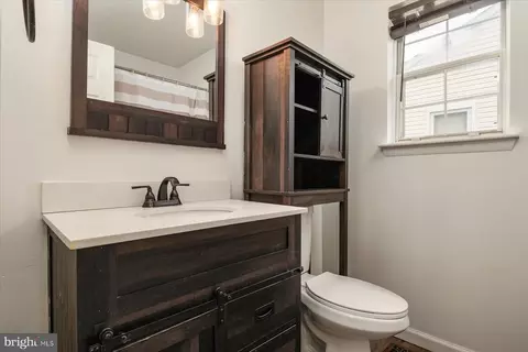 Bath - 8074 Mayer Ave, Pasadena, MD 21122 photo 1 of 2