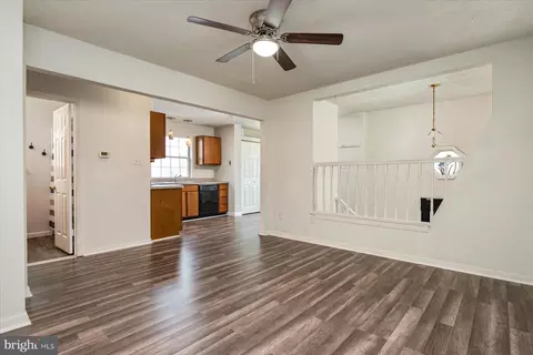 Living - 8074 Mayer Ave, Pasadena, MD 21122 photo 2 of 3