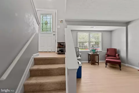 Entry Way - 3517 Old Crown Dr, Pasadena, MD 21122 photo 2 of 7