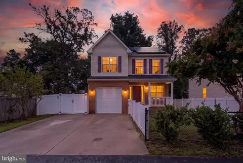 Exterior - 909 8th St, Pasadena, MD 21122 photo 10 of 10