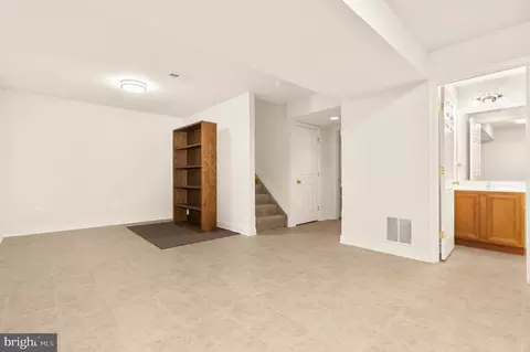Living - 909 8th St, Pasadena, MD 21122 photo 2 of 2