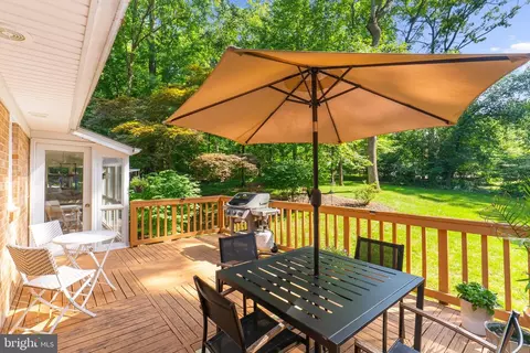 Exterior - 176 Cardamon Dr, Edgewater, MD 21037 photo 3 of 15