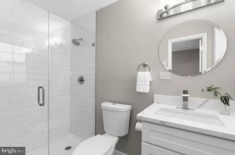 Bath - 176 Cardamon Dr, Edgewater, MD 21037 photo 1 of 5