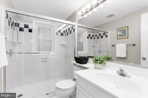 Bath - 176 Cardamon Dr, Edgewater, MD 21037 photo 5 of 5