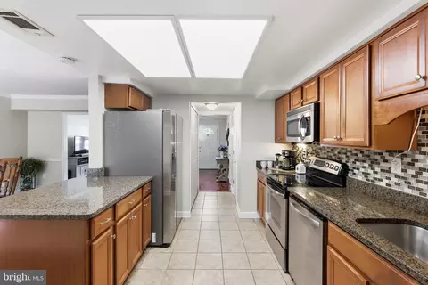 Entry Way - 1667 Walleye Dr, Crofton, MD 21114 photo 1 of 2