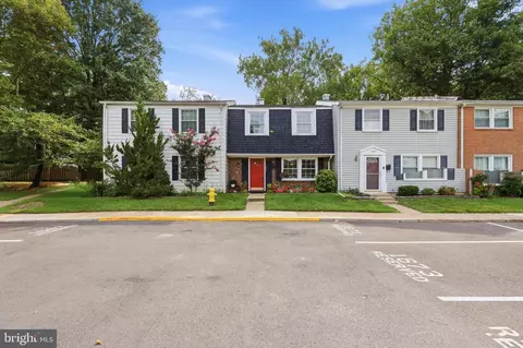 Exterior - 1667 Walleye Dr, Crofton, MD 21114 photo 8 of 10