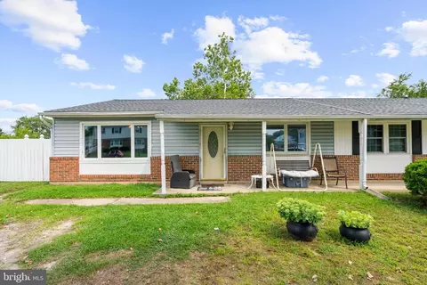 Other - 1087 Fitz Ct, Pasadena, MD 21122 photo 1 of 12