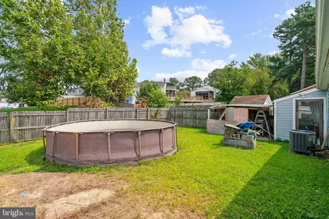 Other - 1087 Fitz Ct, Pasadena, MD 21122 photo 10 of 12
