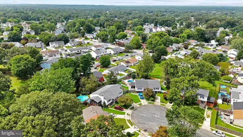 View/Area - 1087 Fitz Ct, Pasadena, MD 21122 photo 8 of 16