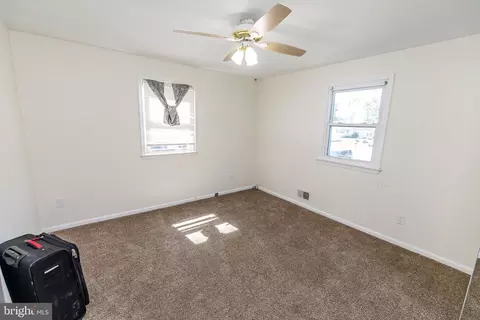Bedroom - 1920 Potomac Rd, Edgewater, MD 21037 photo 1 of 7