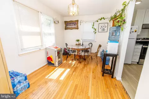 Dining - 1920 Potomac Rd, Edgewater, MD 21037 photo 1 of 1