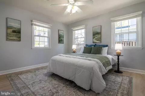 Bedroom - 2109 Shore Dr, Edgewater, MD 21037 photo 1 of 1