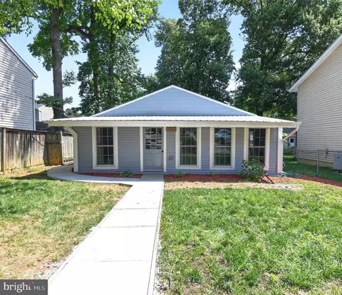 Exterior - 1727 Forestville Rd, Edgewater, MD 21037 photo 1 of 3
