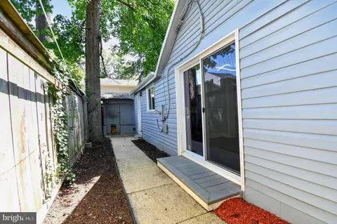 Exterior - 1727 Forestville Rd, Edgewater, MD 21037 photo 3 of 3