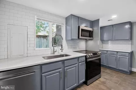 Kitchen - 1727 Forestville Rd, Edgewater, MD 21037 photo 1 of 1