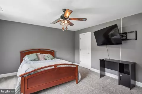 Bedroom - 1024 Old Turkey Point Rd, Edgewater, MD 21037 photo 11 of 13