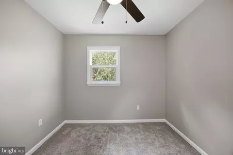 Bedroom - 13 Rickover Ct, Annapolis, MD 21401 photo 6 of 11