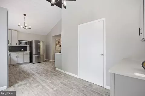 Entry Way - 13 Rickover Ct, Annapolis, MD 21401 photo 9 of 10