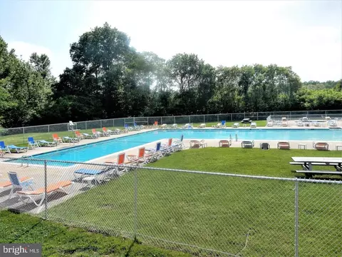 298 Rips Dr, Lothian, MD 20711 photo 10