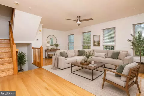 Living - 3505 Falling Run Rd, Laurel, MD 20724 photo 2 of 4