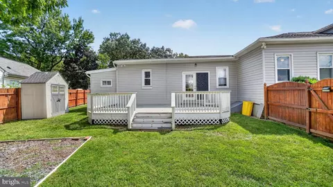 Exterior - 7741 Outing Ave, Pasadena, MD 21122 photo 7 of 10