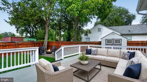 Exterior - 7741 Outing Ave, Pasadena, MD 21122 photo 5 of 10