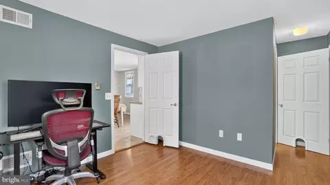 Entry Way - 7741 Outing Ave, Pasadena, MD 21122 photo 8 of 8