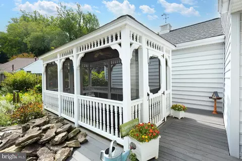 Exterior - 1857 Marlow Pl, Crofton, MD 21114 photo 3 of 7