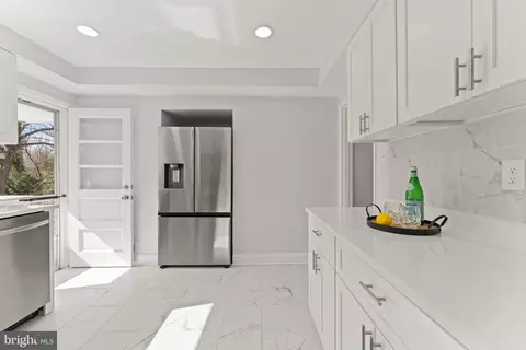 Kitchen - 1452 Grandview Rd, Arnold, MD 21012 photo 1 of 4