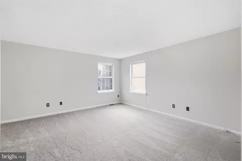 Living - 409 Lily Brook Ct, Pasadena, MD 21122 photo 9 of 10