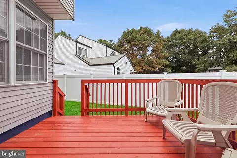 Exterior - 409 Lily Brook Ct, Pasadena, MD 21122 photo 4 of 6
