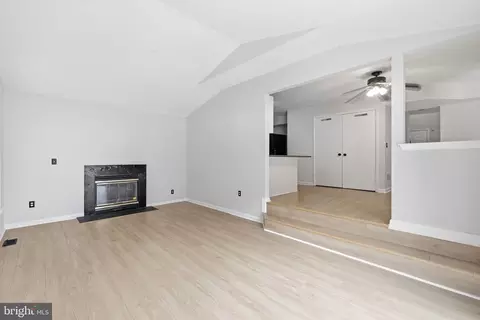 Living - 409 Lily Brook Ct, Pasadena, MD 21122 photo 3 of 10