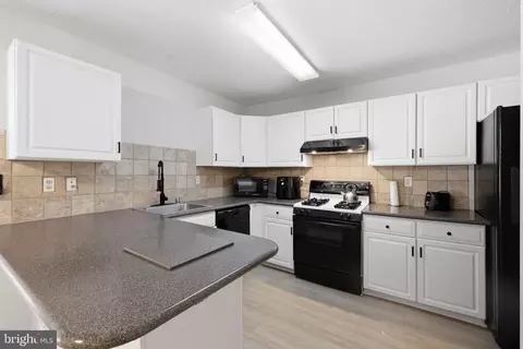 Kitchen - 409 Lily Brook Ct, Pasadena, MD 21122 photo 1 of 1